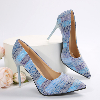 Γυναικεία ψηλοτάκουνα σε κορεατικό στιλ, μεγάλα μεγέθη, 2024, νέα, μυτερά τακούνια στιλέτο, σε ασορτί χρώμα, σε ρηχά, ευρωπαϊκά και αμερικανικά στυλ, μοντέρνα ψηλοτάκουνα