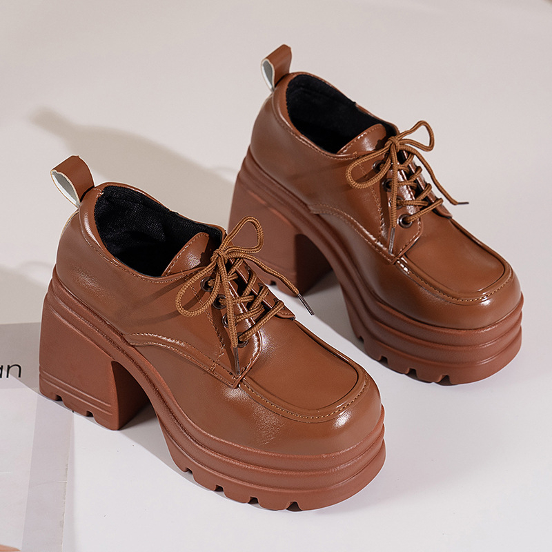 35-43 suurus pluss-suuruses naiste kingad 41 paksu jala paksu kontsaga Briti stiilis ühekihilised kingad naiste kevad- ja sügiskingad uued vormiriietuses väikesed nahkkingad mood