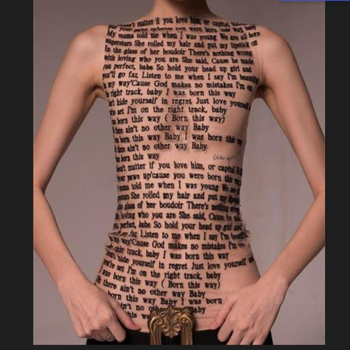 „AliExpress“ europietiško ir amerikietiško stiliaus pavasario ir vasaros nauji madingi spausdinti apvalios kaklo berankoviai liekninantys marškinėliai moterims