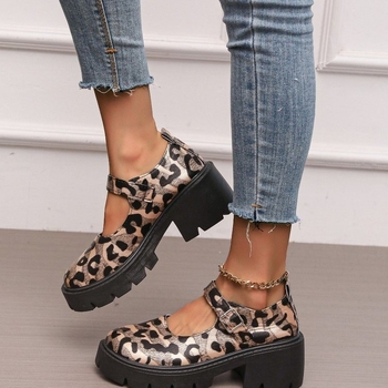 Διασυνοριακό εξωτερικό εμπόριο 2024 νέα hollow plus size γυναικεία loafers εξωτερικού εμπορίου λεοπάρ print χοντρό τακούνι ψηλοτάκουνα casual γυναικεία παπούτσια χονδρικής