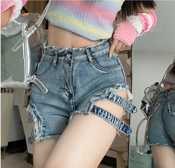 Μπλε ελαστικό στενό τζιν σορτς σε στενή γραμμή, γυναικείο σέξι αμερικανικό στυλ ρετρό χορού, καυτό παντελόνι