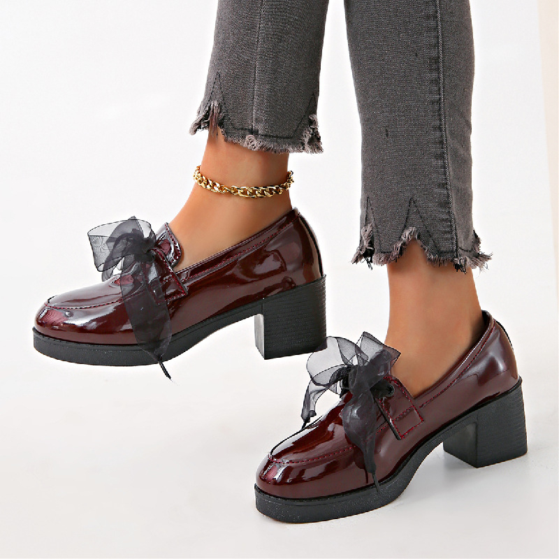 Ευρωπαϊκό και Αμερικανικό Εξωτερικό Εμπόριο Διασυνοριακά Plus Size Άνοιξη και Φθινόπωρο Φωτεινά Γυναικεία Loafers 2025 Βρετανικού Στυλ Μικρά Δερμάτινα Παπούτσια με Χοντρό Τακούνι και Στρογγυλή Μύτη