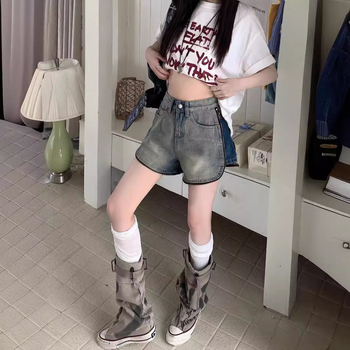 Γυναικεία σορτς τζιν με πλαϊνή αλυσίδα, καλοκαίρι 2024, νέο στυλ, χαλαρή εφαρμογή, μικρό, ρυθμιζόμενο σορτς με προσωπικότητα