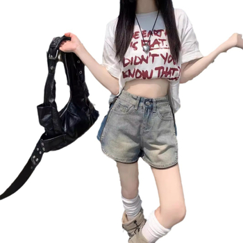 Γυναικεία σορτς τζιν με πλαϊνή αλυσίδα, καλοκαίρι 2024, νέο στυλ, χαλαρή εφαρμογή, μικρό, ρυθμιζόμενο σορτς με προσωπικότητα