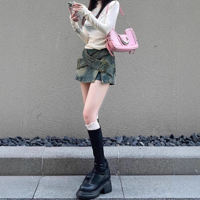 Ευρωπαϊκό και αμερικανικό στυλ Y2K Spice Girl Vintage τζιν φούστα γυναικών, καλοκαιρινή, νέα, ψηλόμεση γραμμή Α, κοντή, μοντέρνα, κοντή φούστα με παντελόνι και ψηλόμεσο σχέδιο.