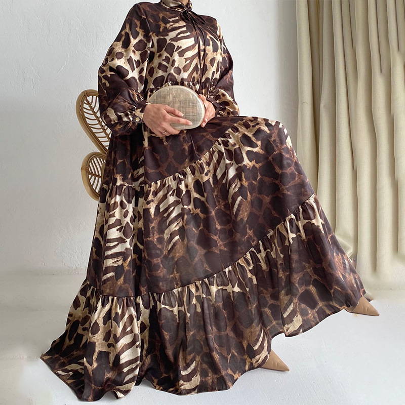 M2677 Διασυνοριακό Amazon Γυναικείο Μουσουλμανικό Νέας Άφιξης με Μακρύ, Μοντέρνο και Κομψό Φόρεμα, Υφασμάτινο, Εκτυπώσιμο, Νέας Άφιξης, Μοντέρνο, Κομψό Φόρεμα