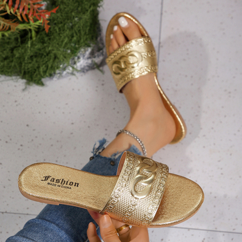 Naiste väliskaubanduse uued sussid naistele 2025 suvised lamedad pluss-suuruses ühesõnaga vabaaja rannasandaalid hulgimüük