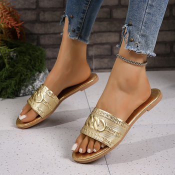 Naiste väliskaubanduse uued sussid naistele 2025 suvised lamedad pluss-suuruses ühesõnaga vabaaja rannasandaalid hulgimüük