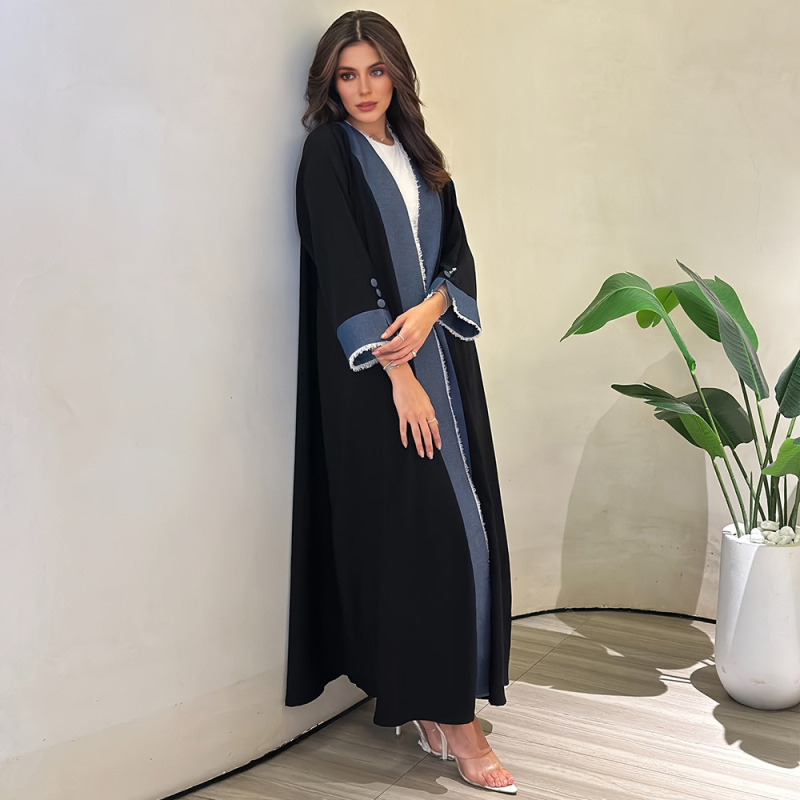 Sieviešu kardigans ar halātu, elegantu kontrastkrāsas pušķīšu kleitu, Tuvo Austrumu musulmaņu, Dubaijas arābu, noliktavā. Cross Border Clothing.