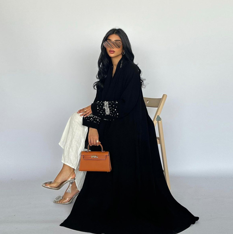 MQ128 határokon átnyúló külkereskedelmi női ruha Dubai strasszos buborék gyöngyös kardigán köntös közel-keleti ruha turbánnal