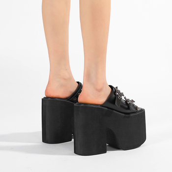Γυναικεία Σανδάλια με Πλατφόρμα, Καλοκαιρινά, Νέο Γοτθικό Στυλ, Διακριτικά Μεταλλικά Αξεσουάρ Νυχτερίδας, Σανδάλια Πλατφόρμας για Γυναίκες