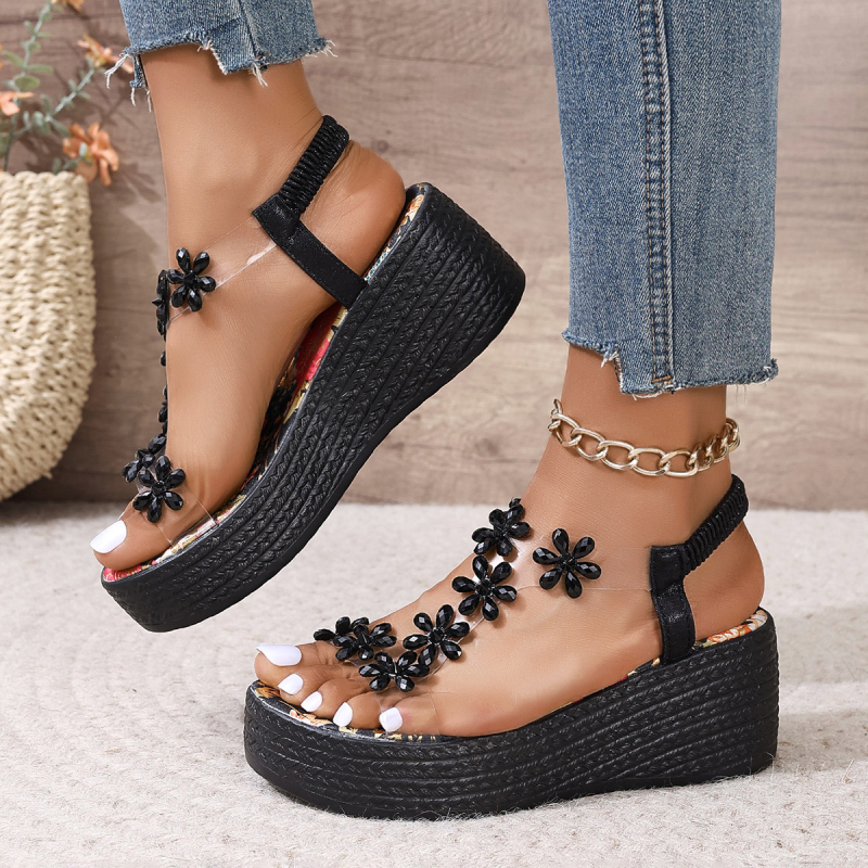 Sieviešu platformas sandales 2024. gada vasaras jaunās kibernoziegumu svinētājas, visu spēļu modes ķīļveida ziedu rhinestone fejas jūras pludmales kurpes