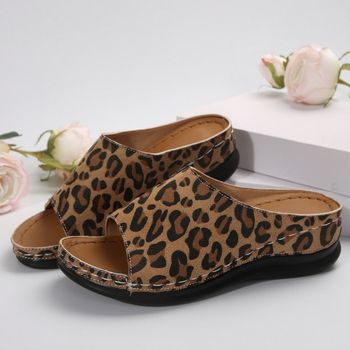 Pārrobežu Eiropas un Amerikas liela izmēra zivs mutes papēža uzvelkamās kurpes 2024. gada vasaras jaunā stila ārējās tirdzniecības sandales sievietēm, rūpnīcas vairumtirdzniecība