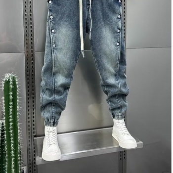 Vintage mosott kék farmer férfi 2024 nyári divatos márkás bő szabású háremnadrág érett csattal ellátott hétköznapi nadrág