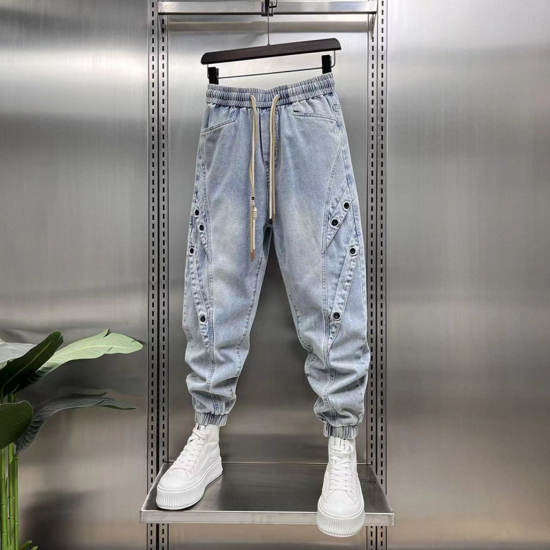 Jinbukang tavaszi és nyári új férfi jellegzetes Harlan farmernadrág divatos, trendi, márkás varrással, háromdimenziós szabású, laza szárú nadrág