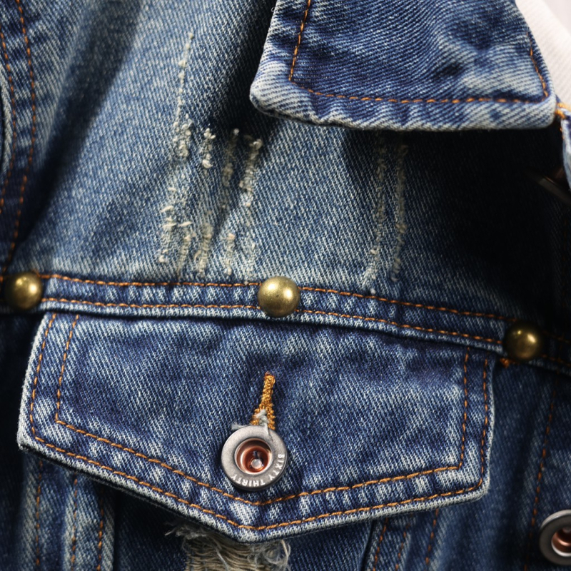 Saplēsta, nobružāta džinsa jaka, vīriešu 2025. gada pavasara un rudens brīva, moderna virsējā virspuse, mazgāta darba apģērba garām piedurknēm.