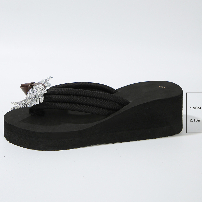 Piiriülesed Euroopa ja Ameerika suured suurused, ühevärvilised 2024. aasta suvised uued ümara ninaga kiilukujulised moodsed vabaajarõivad naistele mõeldud flip-on sandaalid