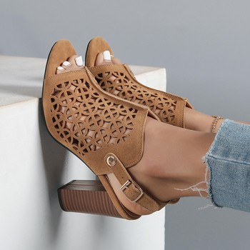 Külkereskedelmi szandálok Női új, üreges, puha bőr középső sarok, vastag sarok, halszáj, lélegző külső viselet, csúcskategóriás anyaorrú szandál