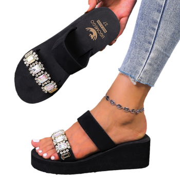 Magas sarkú strasszos papucs női nyári divatos kültéri strandszandál strandpapucs éksarkú csúszásgátló vastag talpú szandál