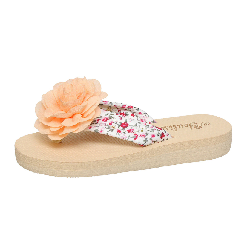 Határokon átnyúló strandpapucsok Női nyári viselet Vastag talpú magas sarkú szandálok Női tengerparti virágos éksarkú papucsok Lélegző