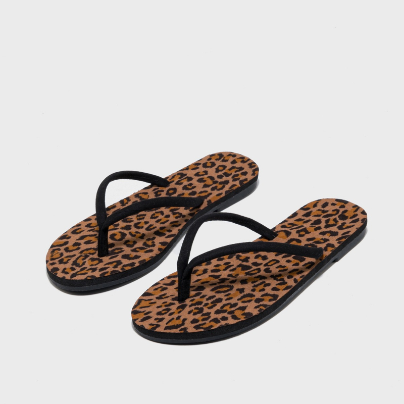 2024 Nyár Új Stílusú Felsőruházat Vastag Talpú Európai és Amerikai Szandálok és Papucsok Csíkos Szandálok Nyitott Orrú Alkalmi Plus Size Flip-flopok Női