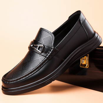 2025. gada pavasara un rudens jaunās pupiņu kurpes vīriešu biznesa ikdienas ādas kurpes vīriešu mīksta āda mīksta apakšdaļa īstas ādas elpojoši tēta apavi vīriešiem