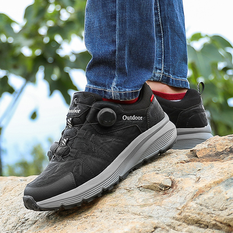 Férfi cipők Tavaszi és őszi plus size Könnyű kültéri túracipők Csúszásgátló alacsony szárú Lélegző sportcipő Terepjáró túrázáshoz Férfi cipők
