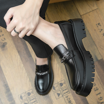 Piiriülesed pluss-suuruses meeste kingad, uus moesuund, meeste teismeliste õues kasutamiseks mõeldud suure varbaga nahkkingad, mustad platvormkingad