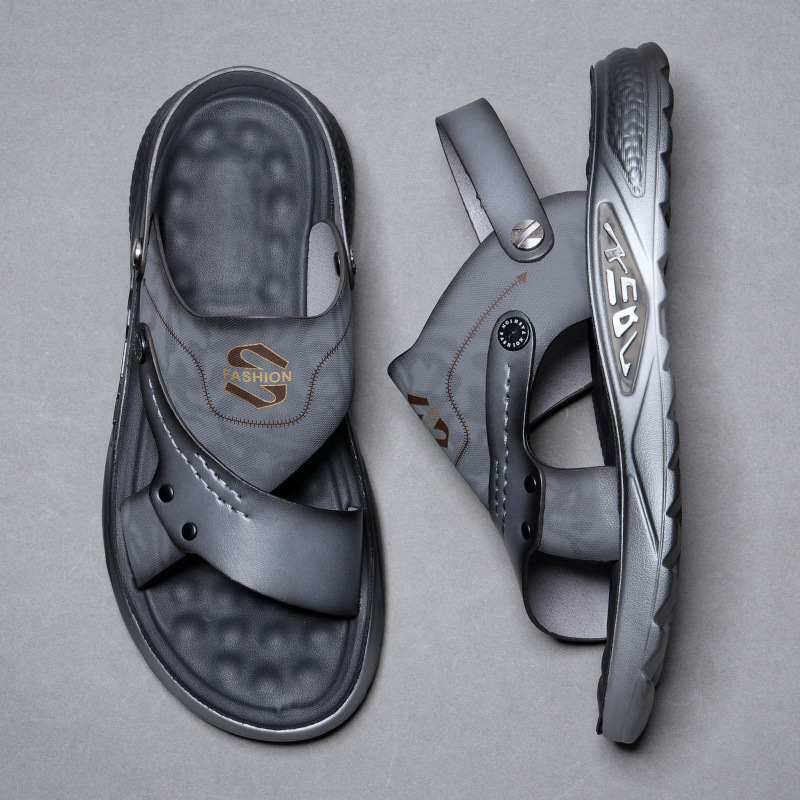 Férfi szandálok 2025 nyara Új koreai stílusú hétköznapi kültéri csúszásgátló puha talpú strandruha kettős célú autós papucs