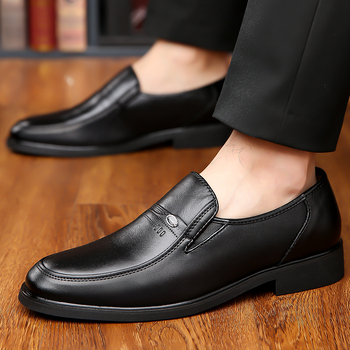 Liela izmēra vīriešu apavi, elpojoši un nodilumizturīgi apavi, formāli biznesa vīriešu ādas apavi, pusmūža un vecāka gadagājuma tēvu apavi, liela izmēra apavi
