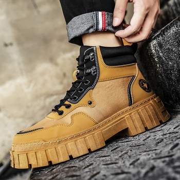 Aukštakulniai batai, britiško stiliaus rabarbarų spalvos batai, nauji rudens ir žiemos alpinizmo batai, storapadis, atsparūs dėvėjimuisi, aukštesni, laisvalaikio darbo batai.