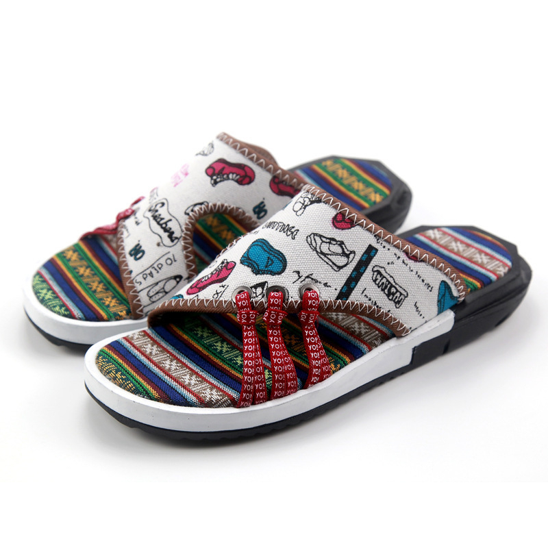 Vēlmju ārējās tirdzniecības pārrobežu plus izmēra modes biezas čības vīriešu vasaras apģērbs modernas viena vārda čības vīriešu pludmales sandales