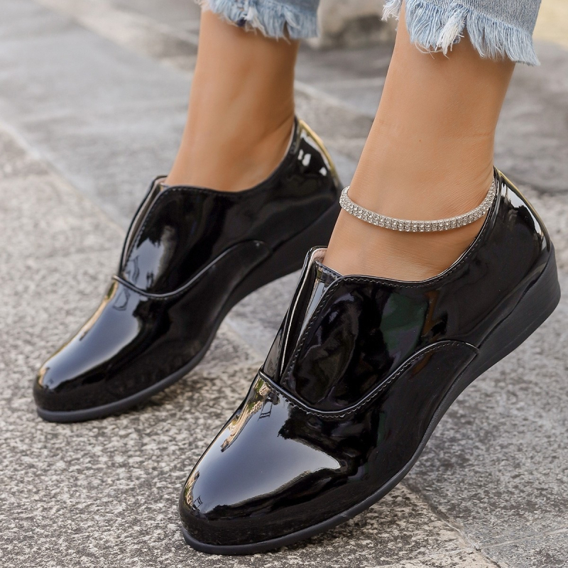 Európai és amerikai külkereskedelmi, plus size, kerek fejű, élénk színű női alkalmi bőrcipő, határokon átnyúló, lejtős sarkú, trendi, minden mérkőzésre alkalmas, lábfej feletti cipő, nagykereskedelem