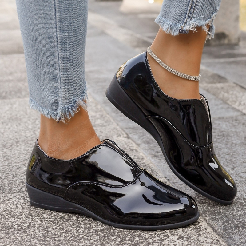 Európai és amerikai külkereskedelmi, plus size, kerek fejű, élénk színű női alkalmi bőrcipő, határokon átnyúló, lejtős sarkú, trendi, minden mérkőzésre alkalmas, lábfej feletti cipő, nagykereskedelem