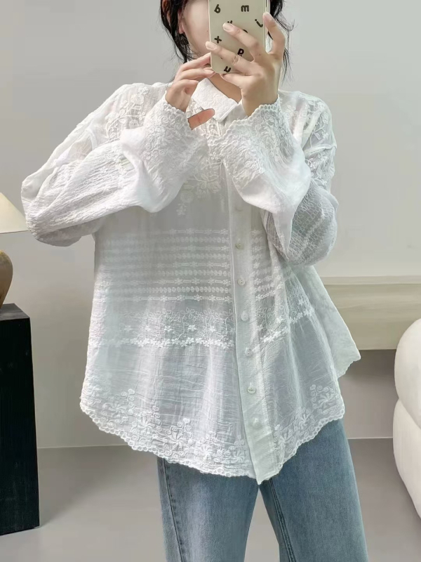 Vintage művészi laza üreges horgolt ing, naptejjel ellátott divatos kabát, vékony felső, trendi