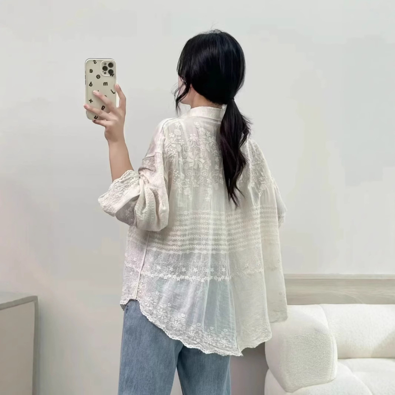 Vintage művészi laza üreges horgolt ing, naptejjel ellátott divatos kabát, vékony felső, trendi