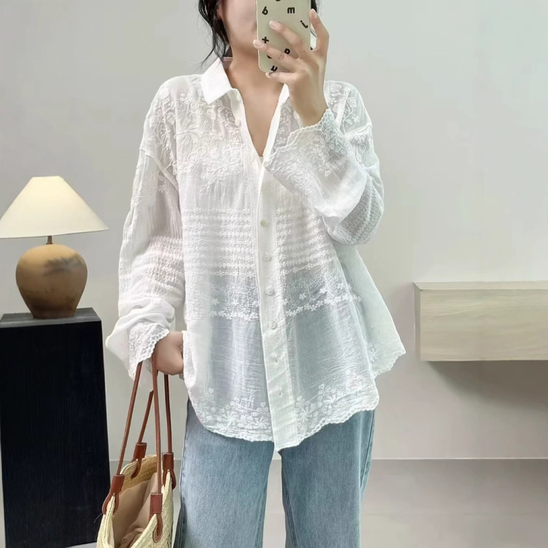 Vintage művészi laza üreges horgolt ing, naptejjel ellátott divatos kabát, vékony felső, trendi