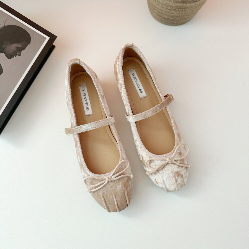 Női belső magasságnövelő cipők Francia velúr masni malacorrú balettcipők Női lapos talpú Mary Jane cipők csattal