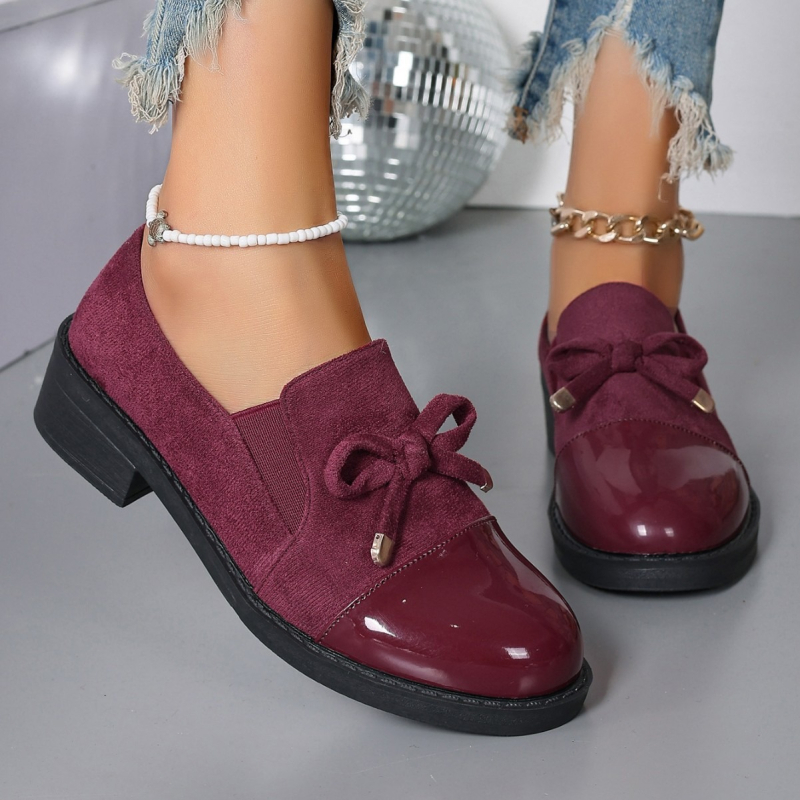 Vastag sarkú női cipők 2025 divatos új magas sarkú női cipők, masni, kis bőrcipők, plus size mokaszinok raktáron nagykereskedelemben