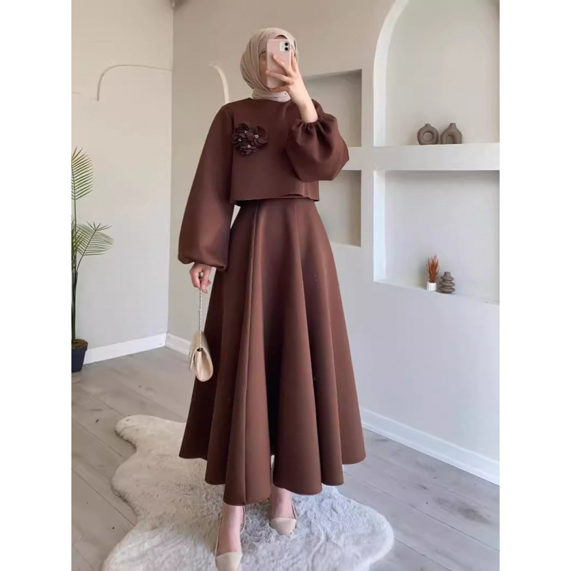 2024 őszi új közel-keleti muszlim virágmintás bő felső, szoknyaszegély, divatos lezser kosztüm