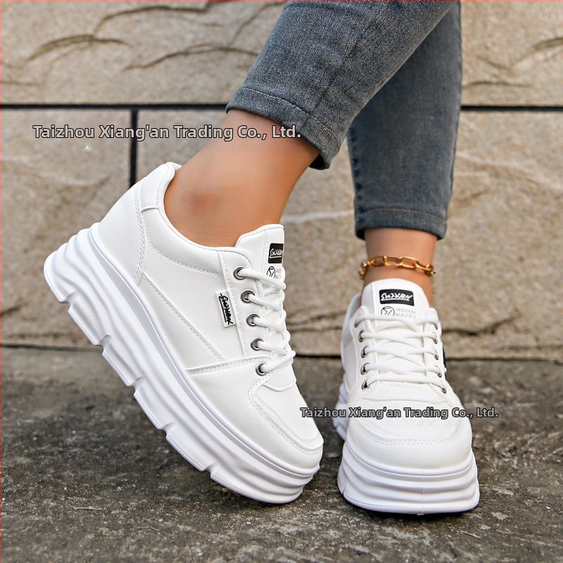 2024 m. vasaros ir rudens nauji storo dugno vidinio aukščio padidinimo studentų „Milk Cat Leisure Joker“ tarpvalstybinės užsienio prekybos plius dydžio sportbačiai