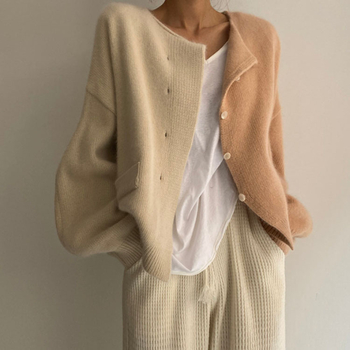 Koreai sikkes őszi és téli női ruházat egyszerű, sokoldalú divatos, színben illő dizájn hosszú ujjú kötött kardigán pulóver kabát női