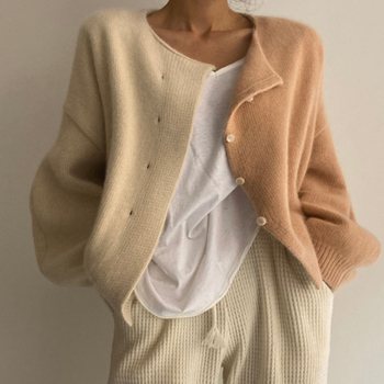 Koreai sikkes őszi és téli női ruházat egyszerű, sokoldalú divatos, színben illő dizájn hosszú ujjú kötött kardigán pulóver kabát női