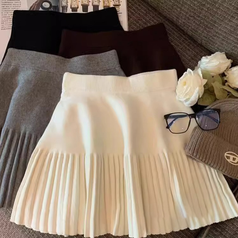 Nėščiųjų moterų sijonas rudens ir žiemos viršutiniai drabužiai 2024 m. Nauja reguliuojamo dydžio megzta laisvalaikio liekninanti klostuota trumpa sijono rudens suknelė