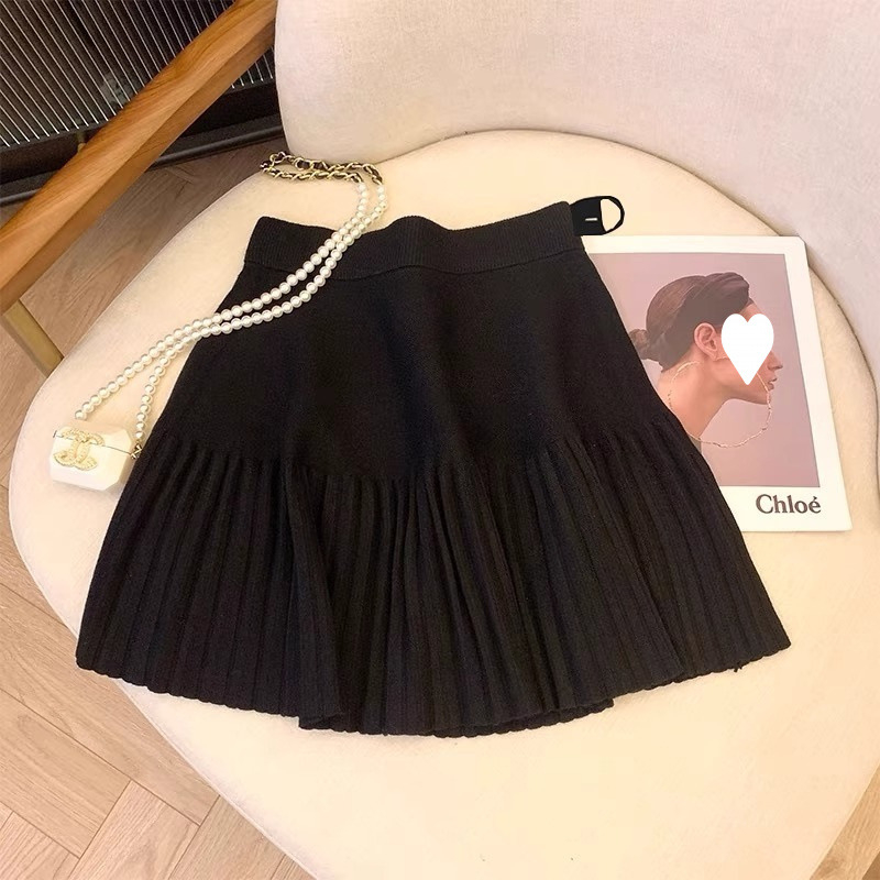 Nėščiųjų moterų sijonas rudens ir žiemos viršutiniai drabužiai 2024 m. Nauja reguliuojamo dydžio megzta laisvalaikio liekninanti klostuota trumpa sijono rudens suknelė