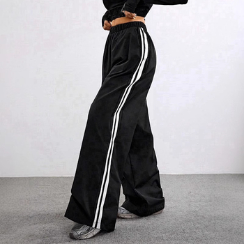 2025-ös, határokon átnyúló divatos, egyszerű női retró, lezser, színben illő, alacsony derekú, fekete, mikrohúzott nadrág