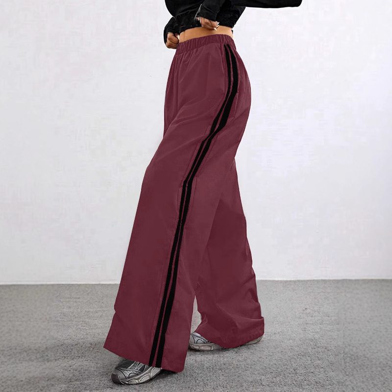 2025-ös, határokon átnyúló divatos, egyszerű női retró, lezser, színben illő, alacsony derekú, fekete, mikrohúzott nadrág