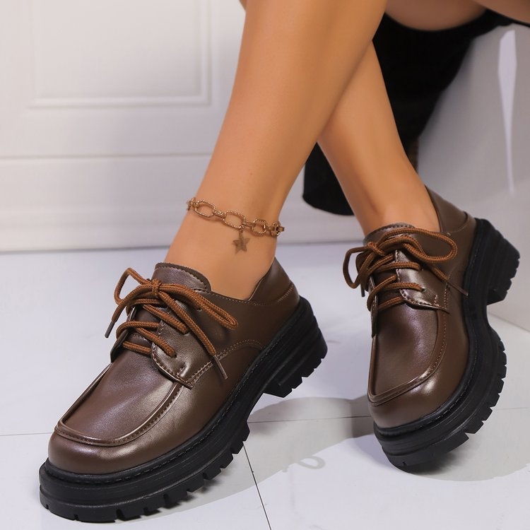 Határokon átnyúló, plus size platform mokaszinok női 2025 tavasz új TEUM robbanások alkalmi cipők női