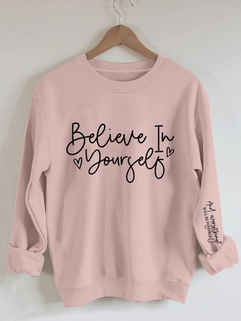 Stílusos, betűmintás, kerek nyakú pulóver - Divatos pulóver