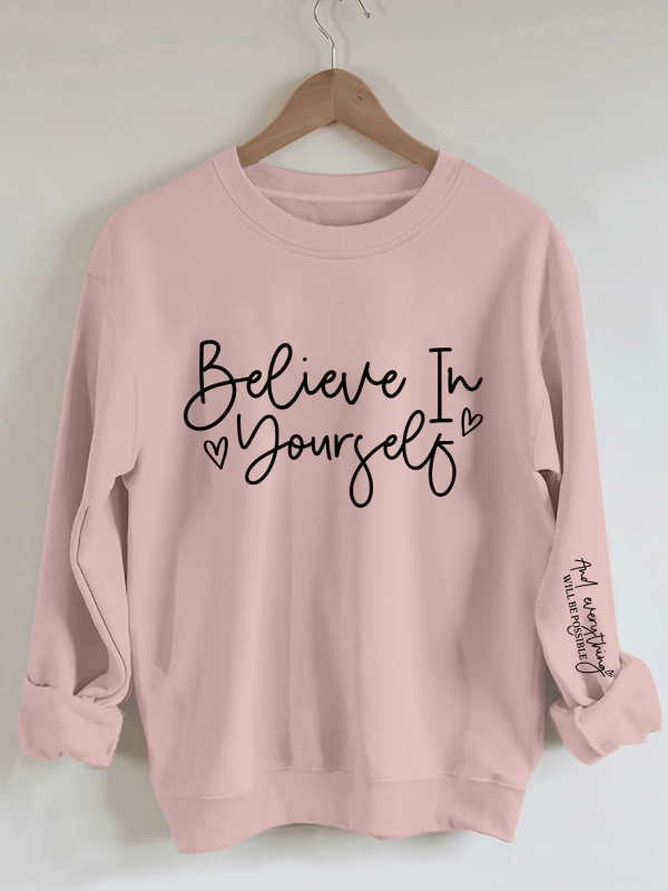 Stílusos, betűmintás, kerek nyakú pulóver - Divatos pulóver